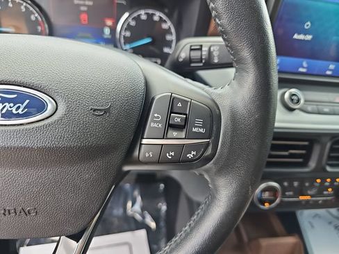 Used 2022 Ford Maverick Lariat w/ Lariat Luxury Package AWD/4WD image 18