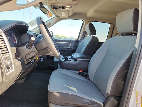 Used 2024 RAM 1500 Classic SLT AWD/4WD image 12