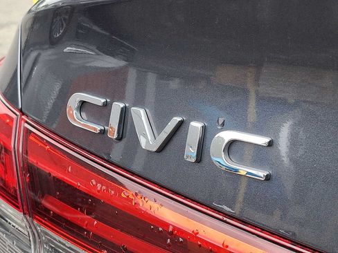 Used 2022 Honda Civic EX image 30