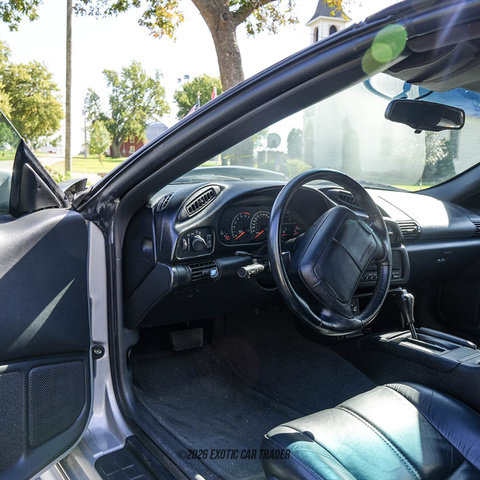 Used 1995 Chevrolet Camaro Z28 RWD image 97