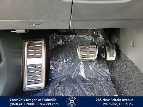 New 2026 Volkswagen Tiguan SE R-Line image 28