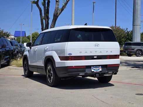 New 2026 Hyundai Santa Fe SE image 3
