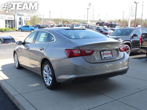 Used 2024 Chevrolet Malibu LT FWD image 6