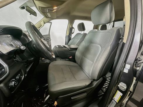 Used 2019 RAM 1500 Big Horn RWD image 14
