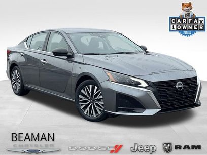 Used 2024 Nissan Altima 2.5 SV
