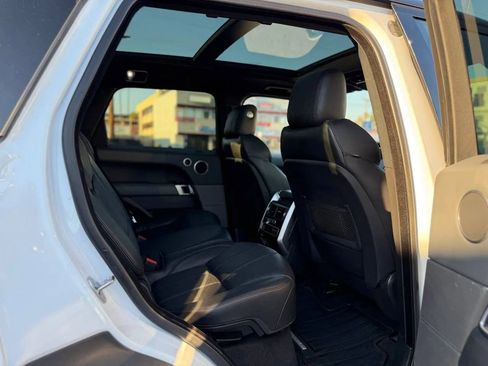 Used 2015 Land Rover Range Rover Sport HSE image 33