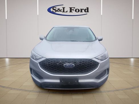 Certified 2024 Ford Edge SEL image 6