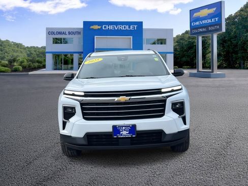 Certified 2025 Chevrolet Traverse LT image 10