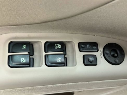 Used 2008 Hyundai Sonata Limited image 24