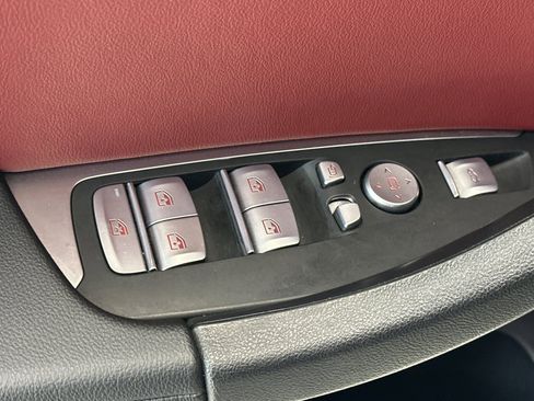 Certified 2024 BMW X4 xDrive30i w/ Premium Package image 13