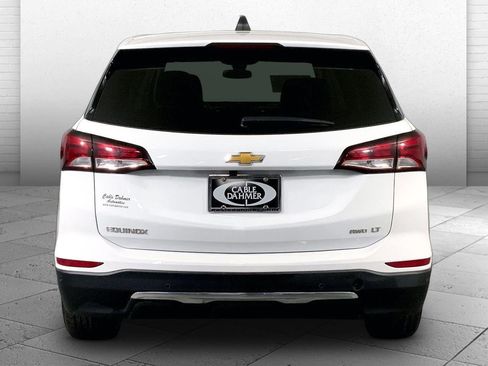 Used 2024 Chevrolet Equinox LT AWD/4WD image 3
