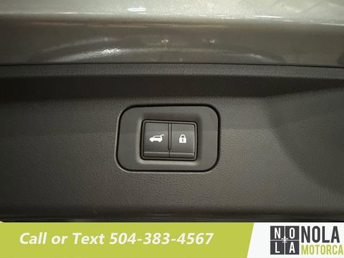 Used 2025 INFINITI QX80 Sensory AWD/4WD image 26