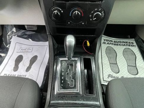 Used 2006 Dodge Magnum SE RWD image 18