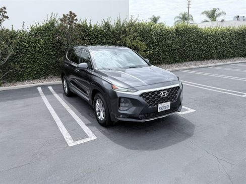Used 2020 Hyundai Santa Fe SEL FWD image 8