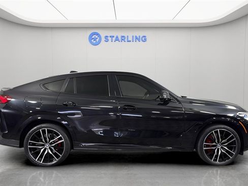 Used 2022 BMW X6 xDrive40i w/ Executive Package image 22