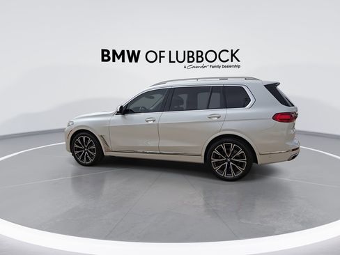 Used 2019 BMW X7 xDrive40i w/ Premium Package AWD/4WD image 6