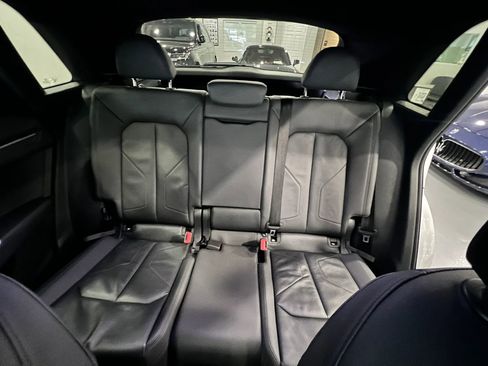Used 2020 Audi Q3 2.0T Premium AWD/4WD image 13