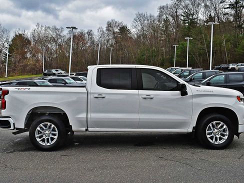 Used 2026 Chevrolet Silverado 1500 RST AWD/4WD image 6