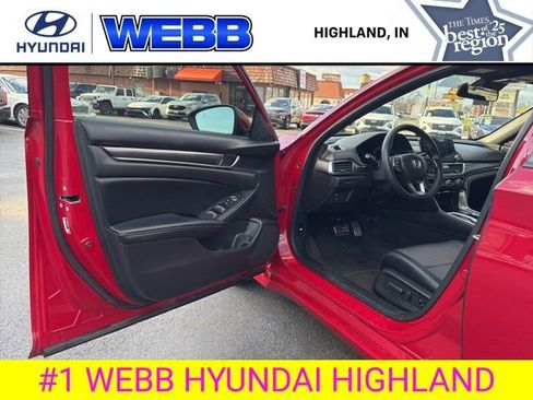 Used 2018 Honda Accord Sport image 45