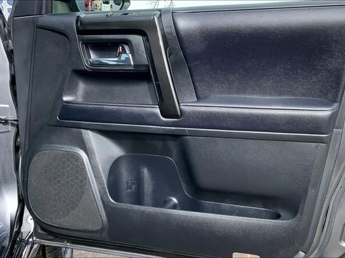 Used 2019 Toyota 4Runner Limited image 22