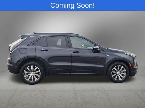 Used 2023 Cadillac XT4 Sport w/ Cold Weather Package AWD/4WD image 7