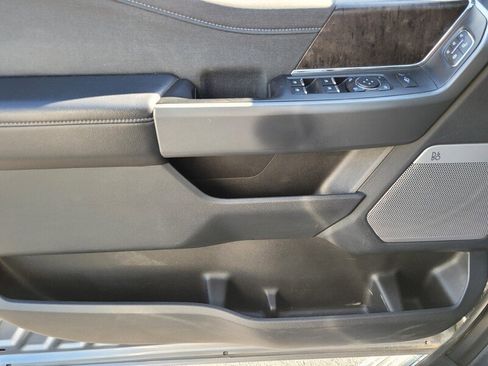 Used 2024 Ford F250 Lariat w/ Lariat Ultimate Package image 27