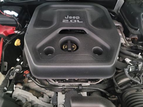 Used 2018 Jeep Wrangler Unlimited Sport S image 30