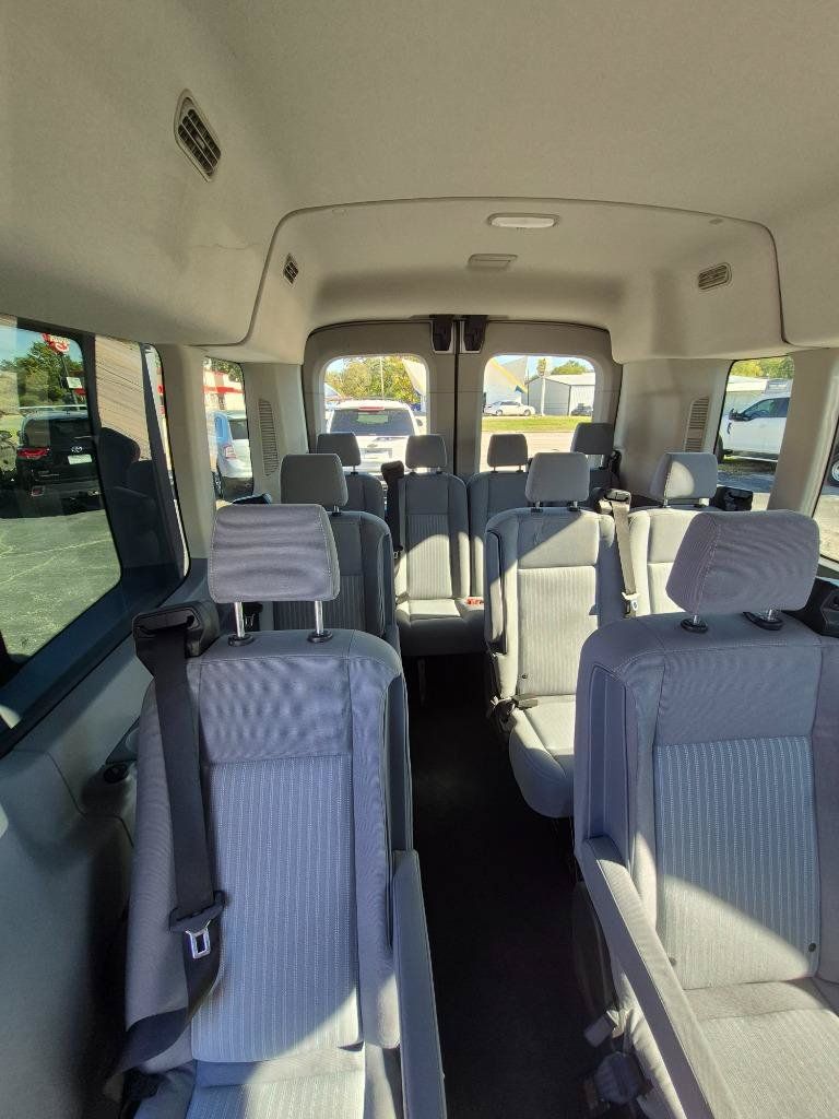 Used 2018 Ford Transit 350 XLT RWD image 19