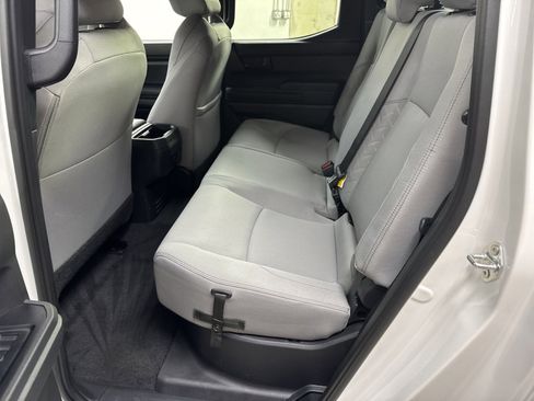 Used 2025 Toyota Tacoma SR5 image 28