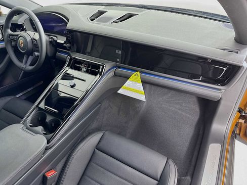 New 2026 Porsche Panamera image 30