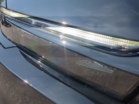 Used 2024 Honda CR-V Sport image 9