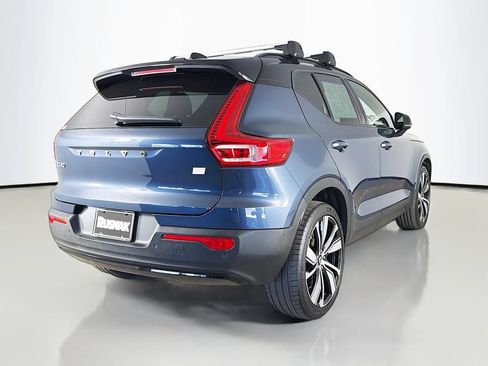 Used 2022 Volvo XC40 P8 Recharge Plus AWD/4WD image 7
