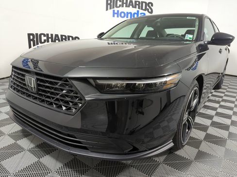 New 2026 Honda Accord SE image 1