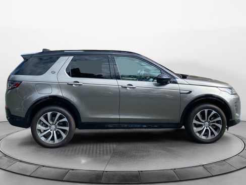 Used 2024 Land Rover Discovery Sport Dynamic SE image 8