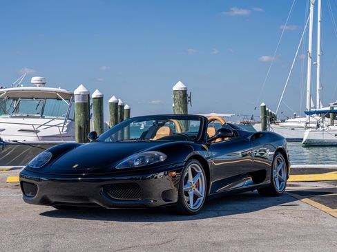 Used 2003 Ferrari 360 Spider image 1