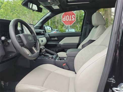Used 2024 Toyota Tacoma Limited image 10