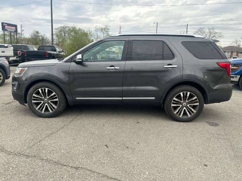Used 2016 Ford Explorer Platinum image 8