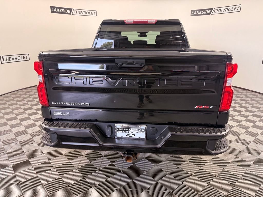 Used 2024 Chevrolet Silverado 1500 RST AWD/4WD image 5