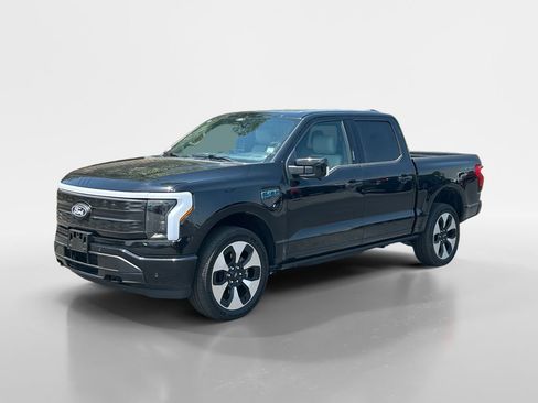 Used 2025 Ford F150 Lightning Platinum AWD/4WD image 20