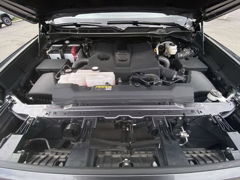 Used 2023 Toyota Tundra SR5 w/ SR5 Premium Package image 24