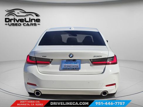 Used 2025 BMW 330i xDrive Sedan image 3