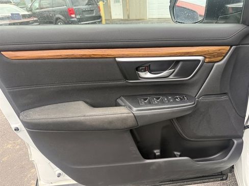 Used 2017 Honda CR-V EX image 8
