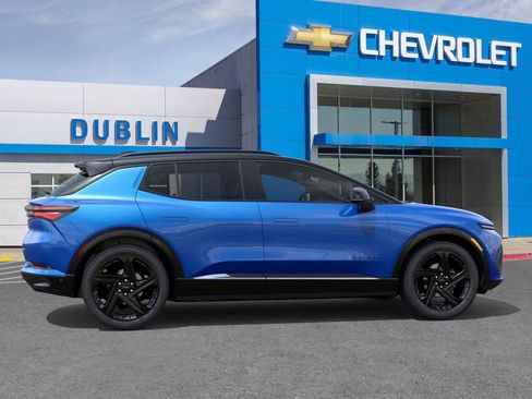 New 2026 Chevrolet Equinox EV RS image 6