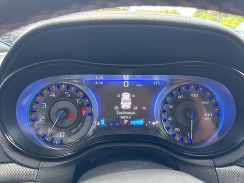 Used 2016 Chrysler 300 S image 34