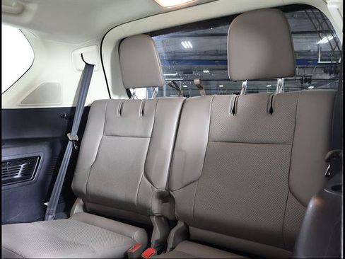 Certified 2023 Lexus GX 460 Luxury w/ Sport Design Package AWD/4WD image 11