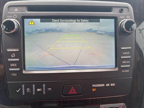 Used 2016 Chevrolet Traverse LT AWD/4WD image 14