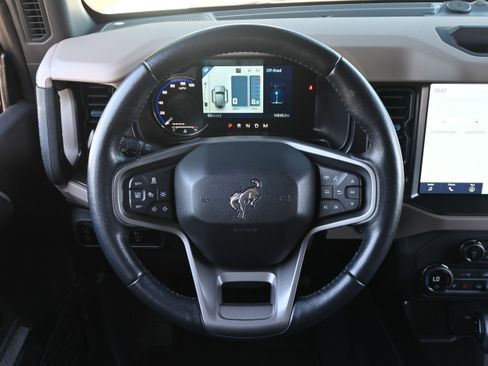 Used 2023 Ford Bronco Wildtrak AWD/4WD image 17