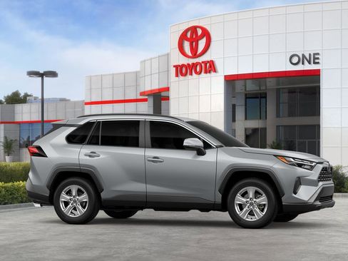 New 2025 Toyota RAV4 XLE image 74