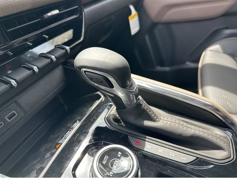 New 2026 GMC Canyon Denali AWD/4WD image 19