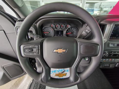 Used 2025 Chevrolet Silverado 2500 Custom w/ Custom Value Package AWD/4WD image 14